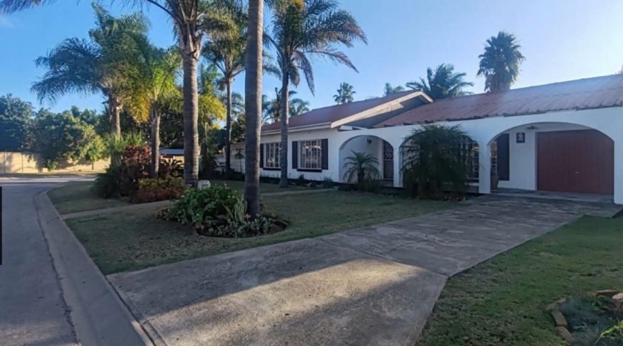 4 Bedroom Property for Sale in Windsor Park Eastern Cape